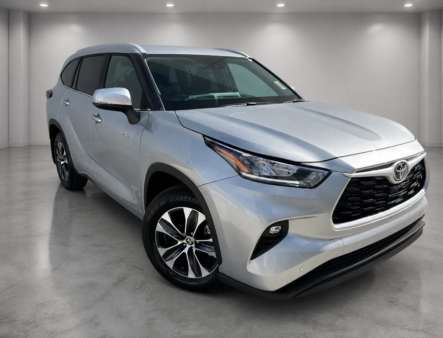 Toyota Kluger Hybrid