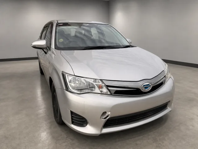 Toyota Axio - photo 2