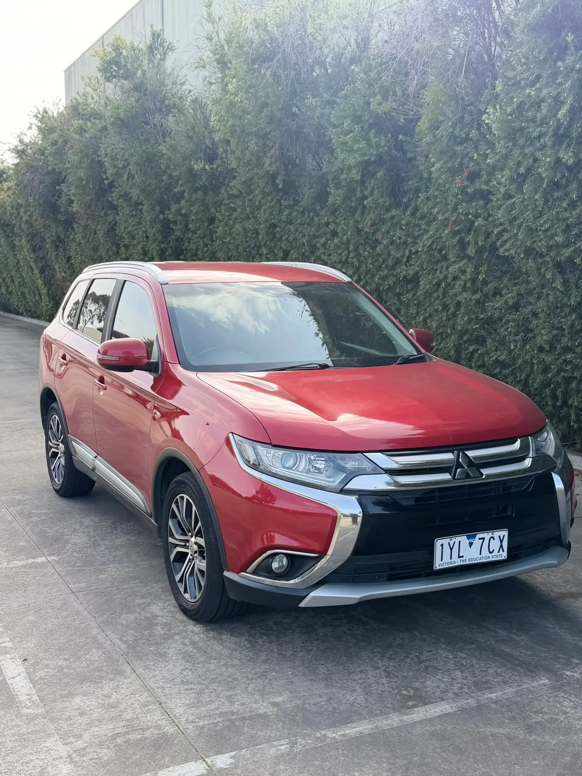 Mitsubishi Outlander