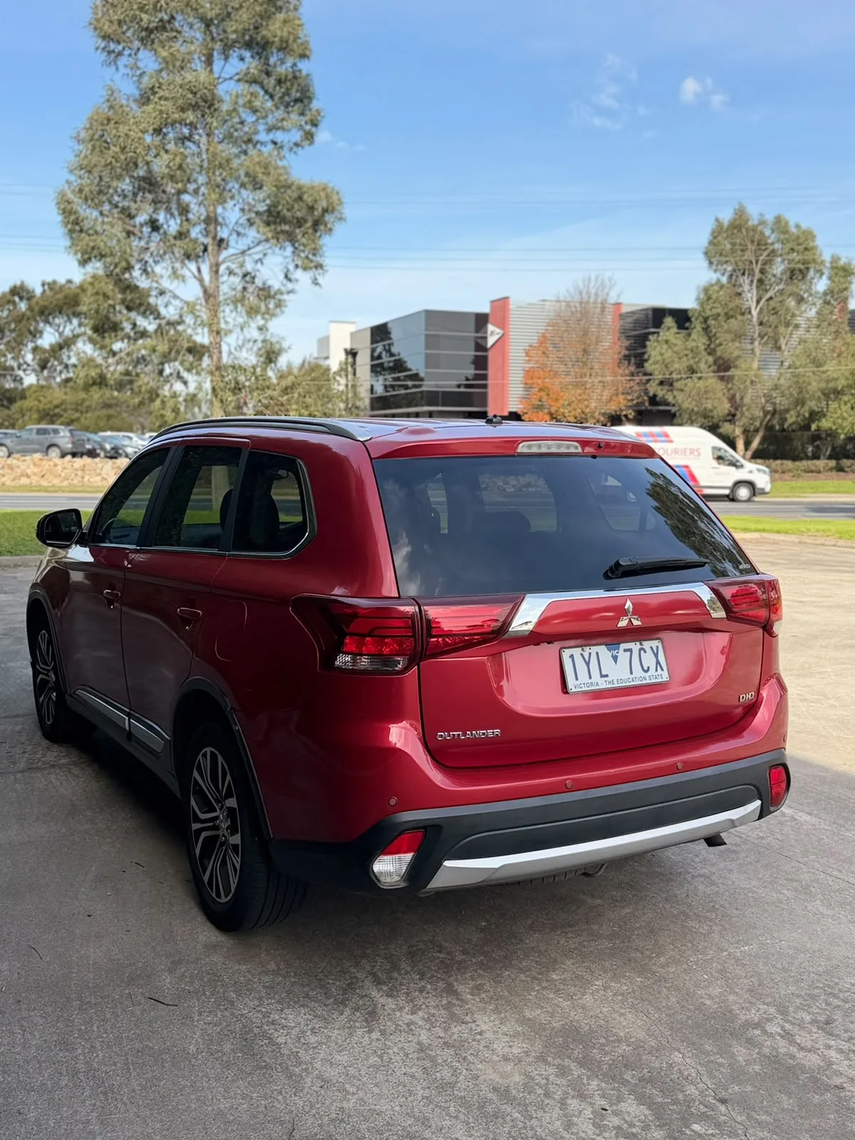 2016 Mitsubishi Outlander - photo 2